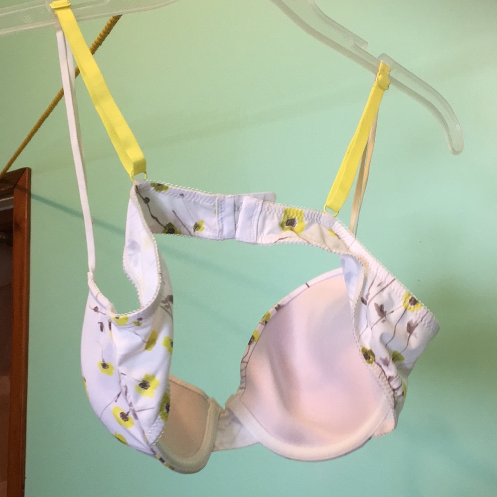 Bra - Picture 2 of 4